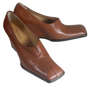 Bolero Italian Cognac Leather Square Toe Wedges Sz 38/US 7 Menswear‎ Office NWOT